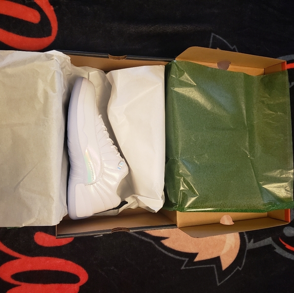 Air jordan 12's retro low easter - Picture 5 of 5